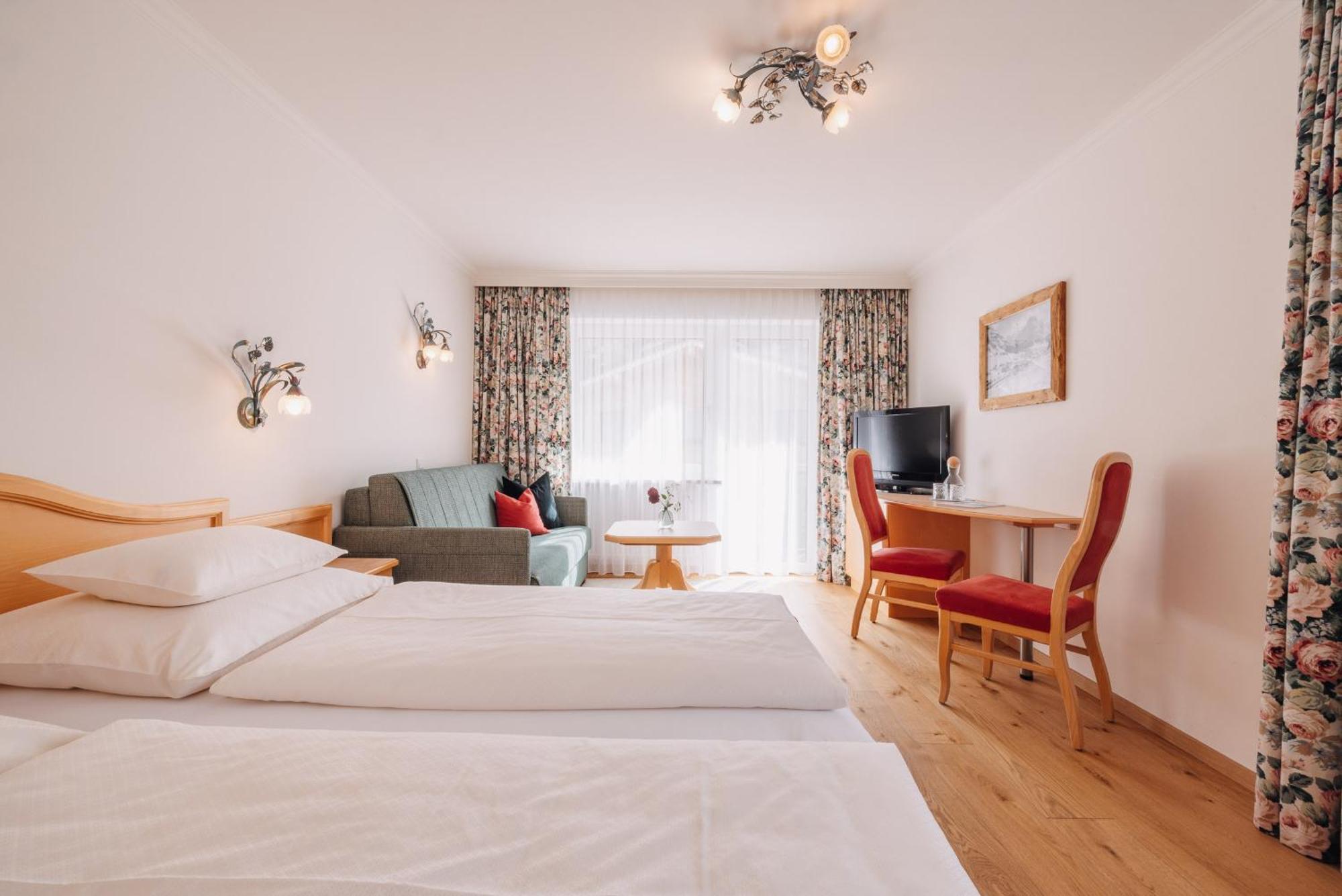 Hotel Garni Lavendel Лех Экстерьер фото